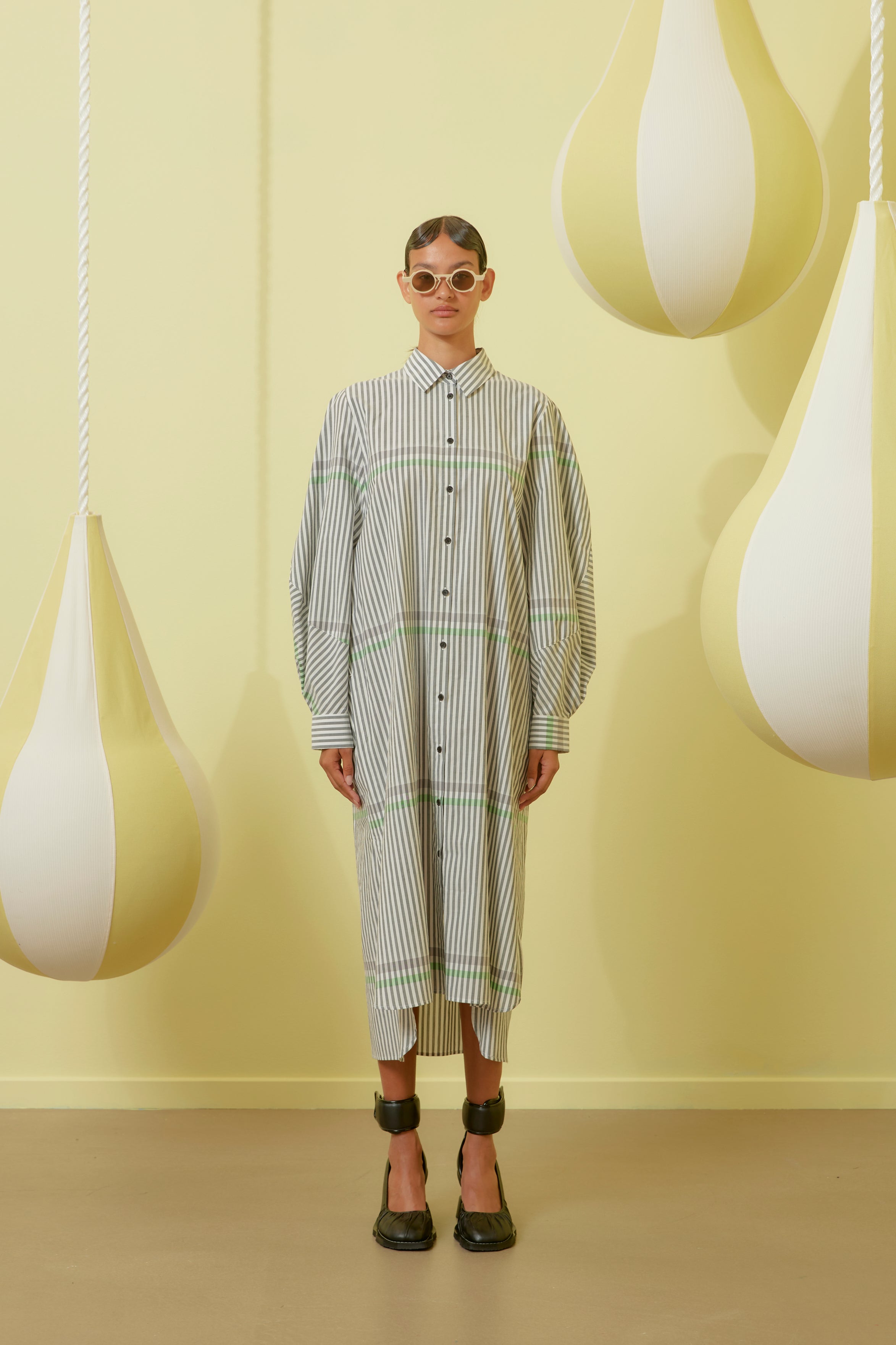 Parcel kjole - sort/hvid